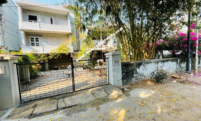 5 BHK Independent House for Sale in Maharanipeta